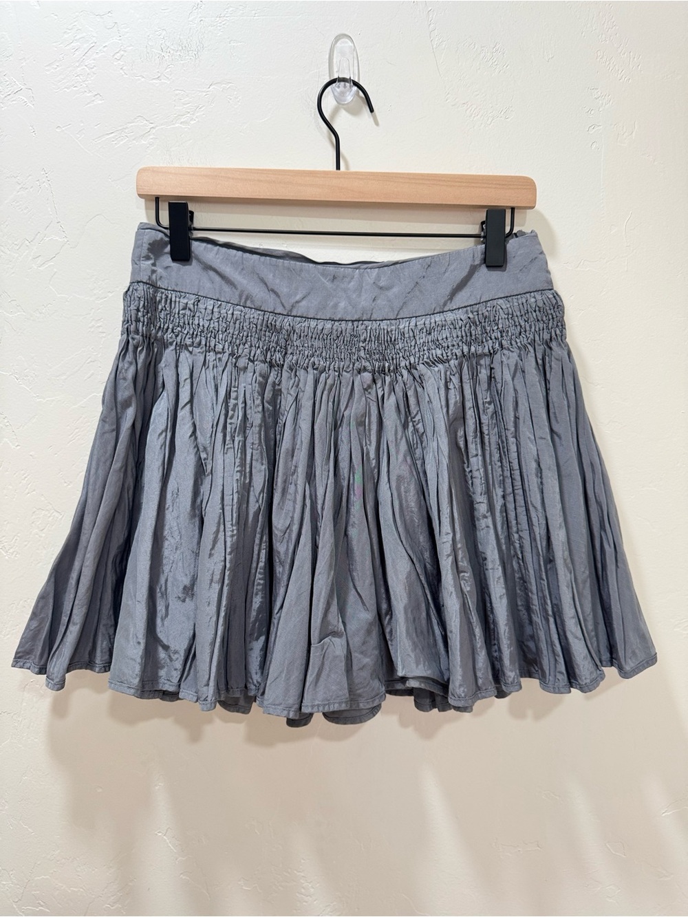 SEE BY CHLOÉ Gray Pleated Smocked Mini Skirt Metallic Women's US 6 - Picture 3 of 9